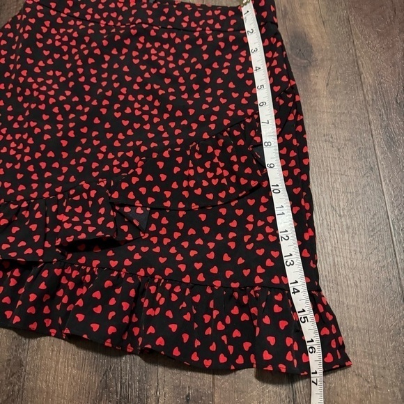 Nastygal heart print coquette mini skirt  4 - Picture 5 of 6